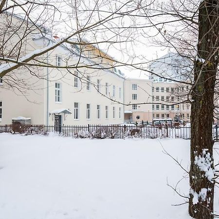 Cozy Studio Apartment Tallinn Buitenkant foto