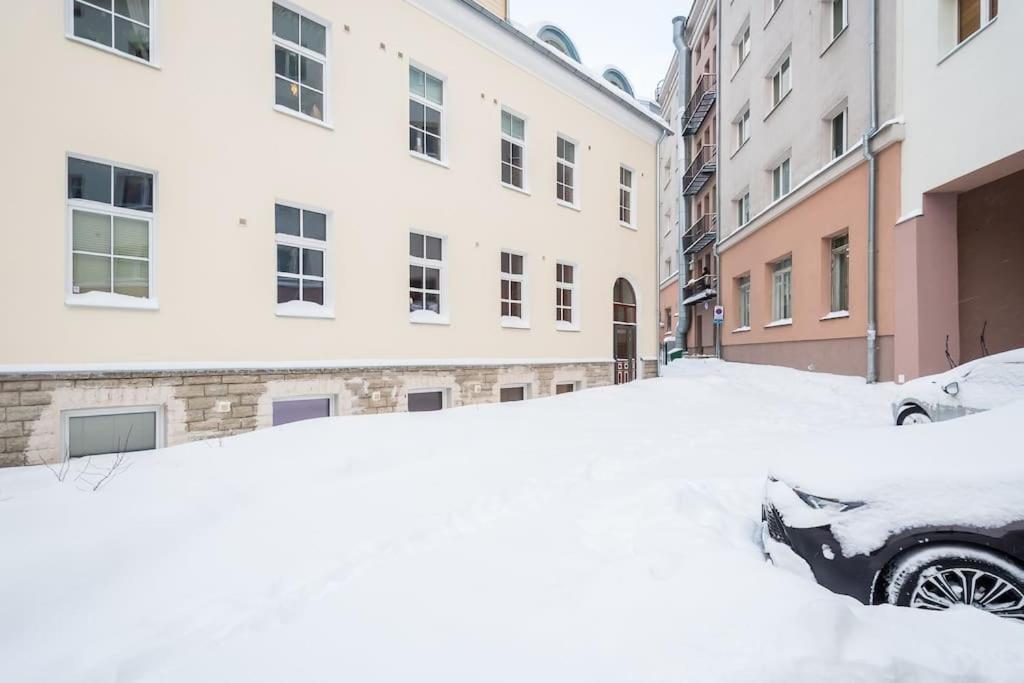 Cozy Studio Apartment Tallinn Buitenkant foto